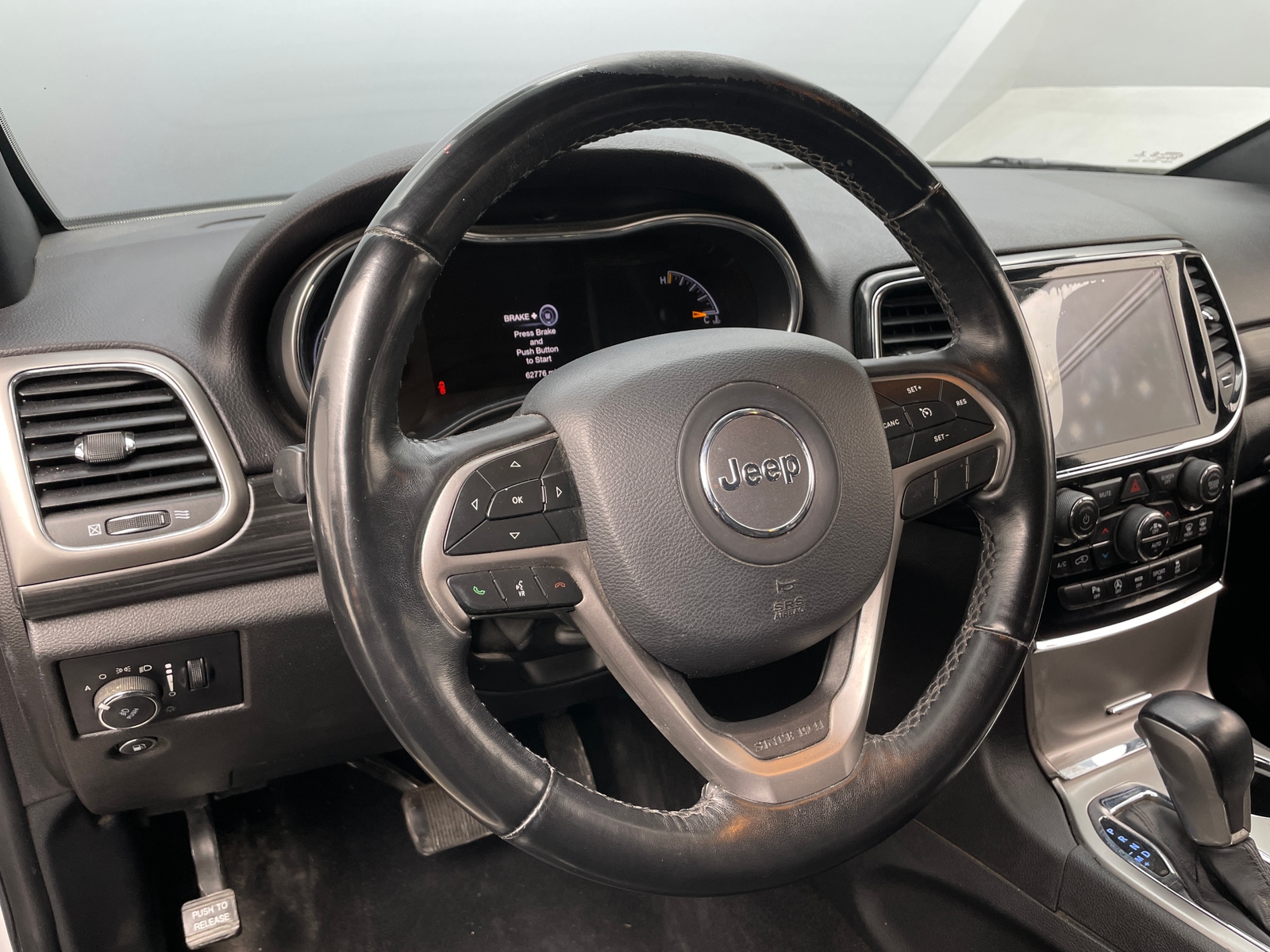 Thumbnail: 2019 Jeep Grand Cherokee - 4