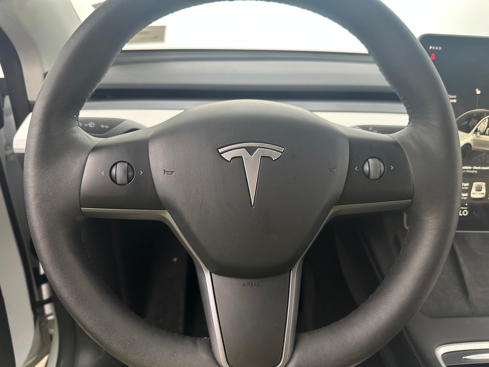 Thumbnail: 2023 Tesla Model Y - 4