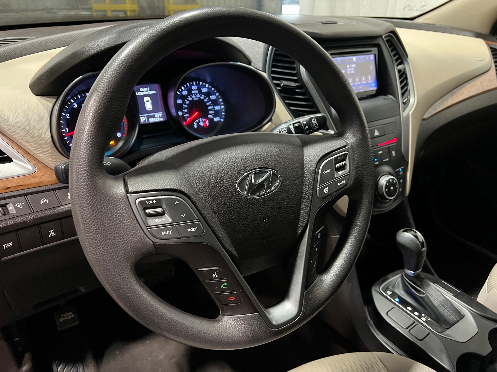 Thumbnail: 2016 Hyundai Santa Fe - 5