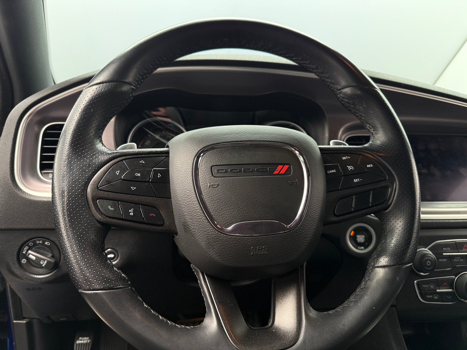 Thumbnail: 2022 Dodge Charger - 5