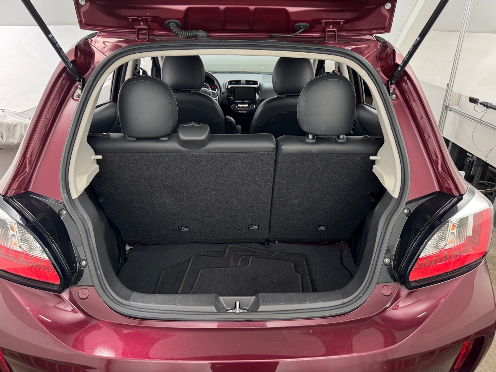 Thumbnail: 2023 Mitsubishi Mirage - 6