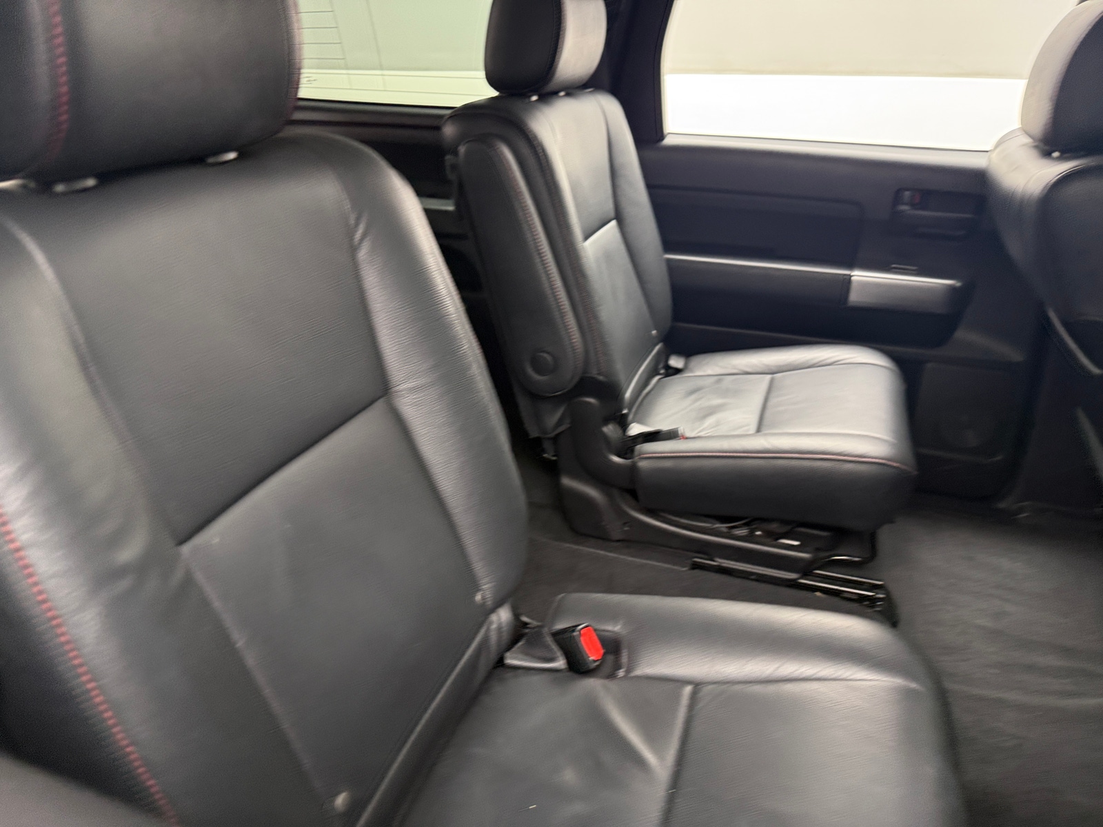 Thumbnail: 2020 Toyota Sequoia - 5