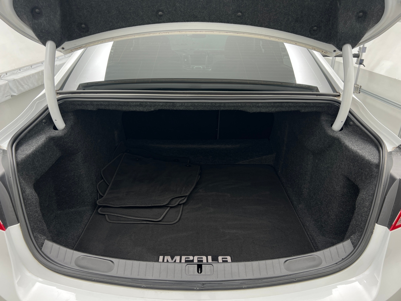 Thumbnail: 2018 Chevrolet Impala - 6