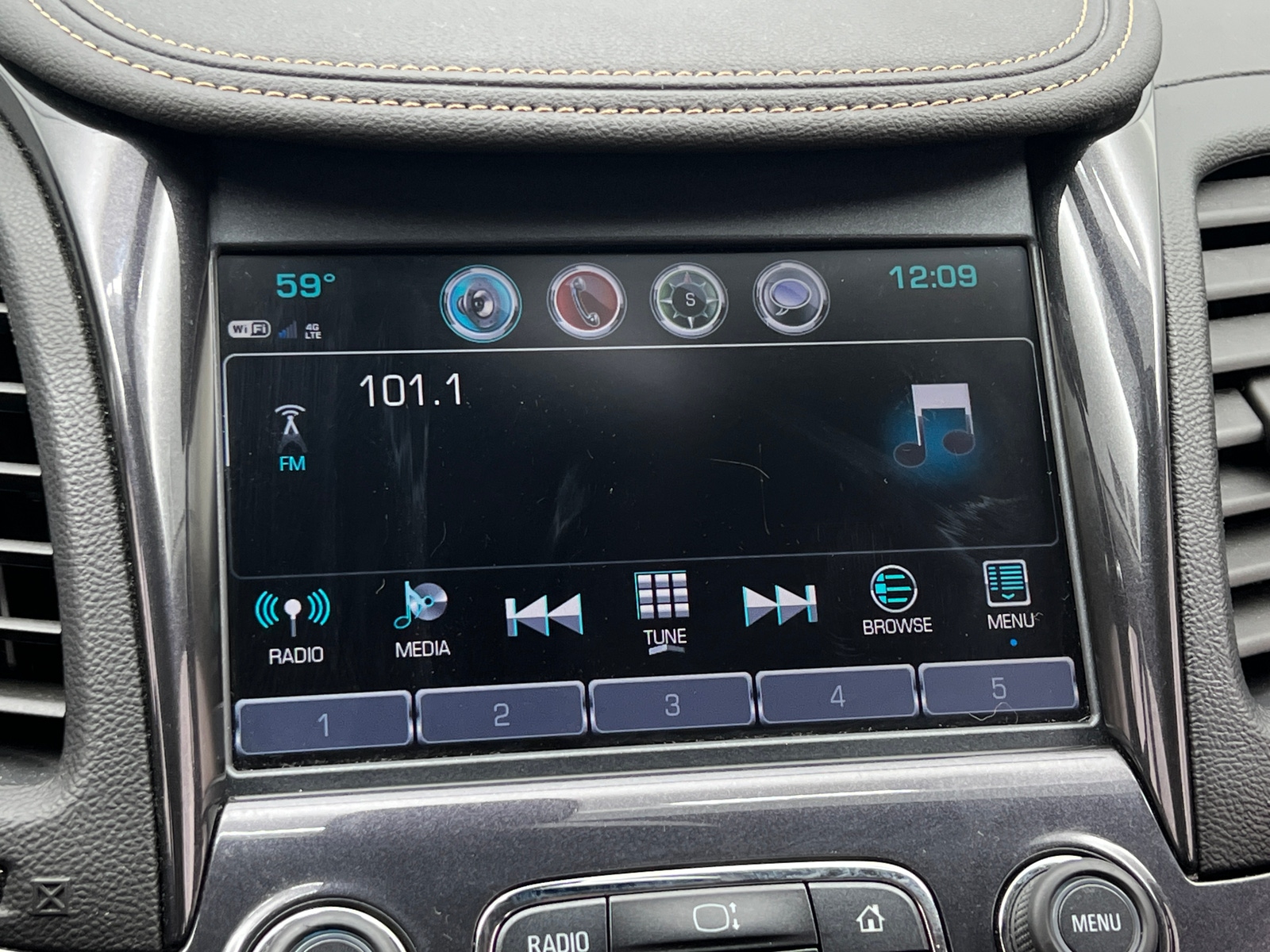 Thumbnail: 2018 Chevrolet Impala - 3