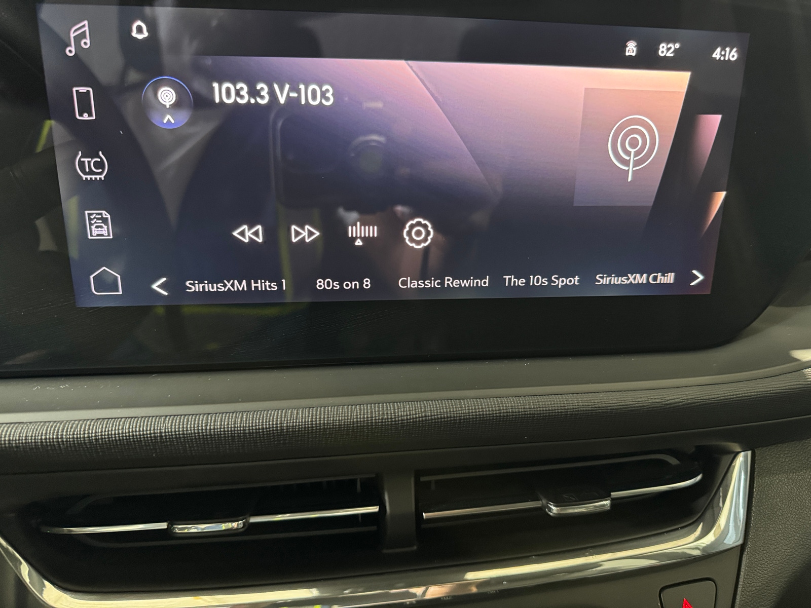 Thumbnail: 2025 Buick Envista - 3