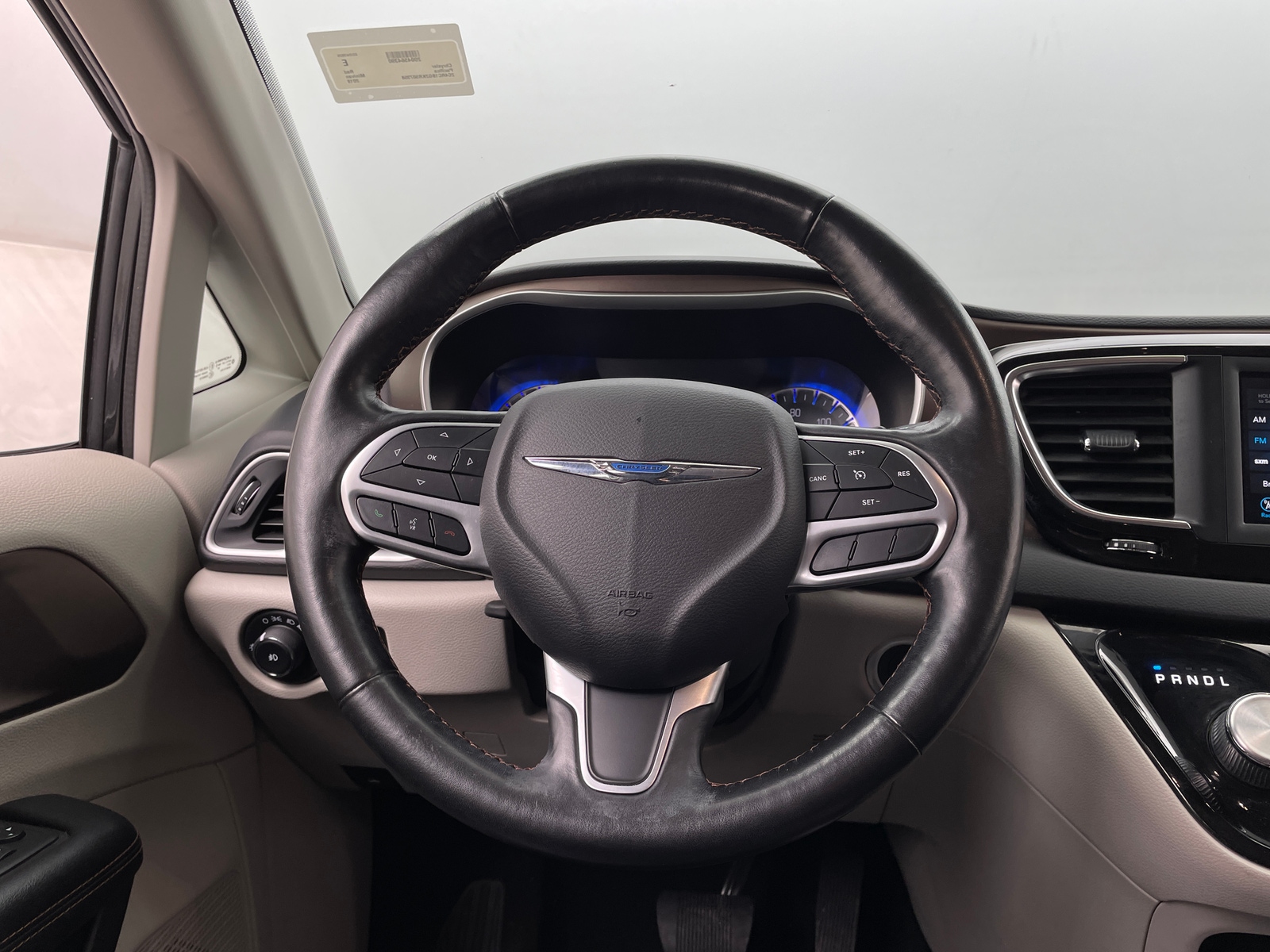 Thumbnail: 2019 Chrysler Pacifica - 4