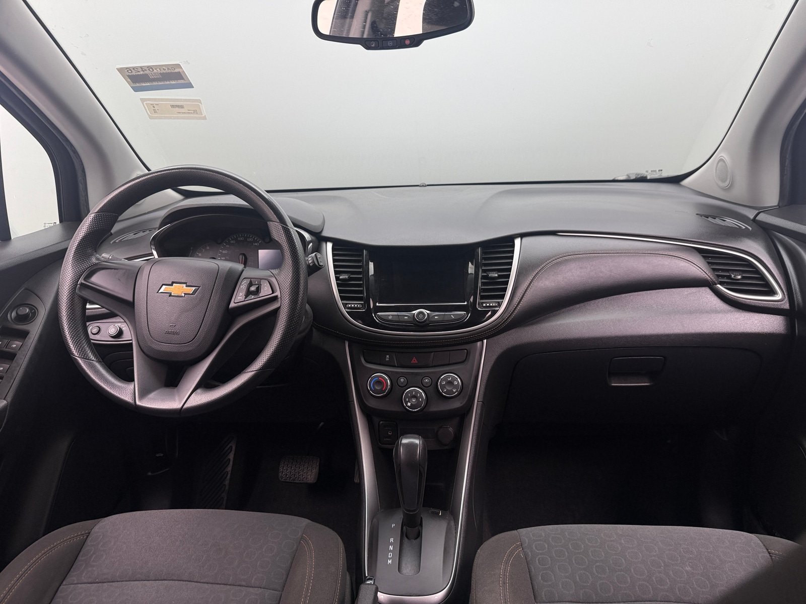 Thumbnail: 2018 Chevrolet Trax - 3