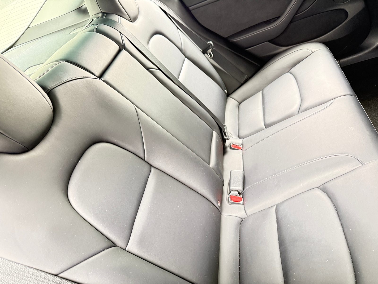 Thumbnail: 2022 Tesla Model 3 - 5