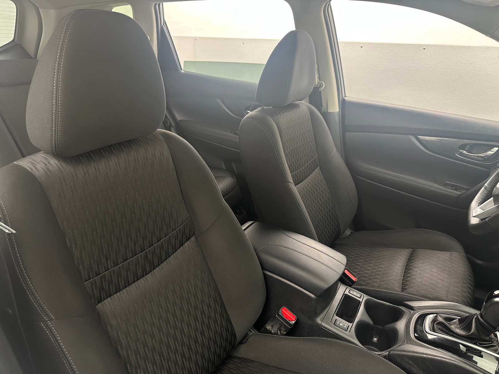 Thumbnail: 2019 Nissan Rogue - 2