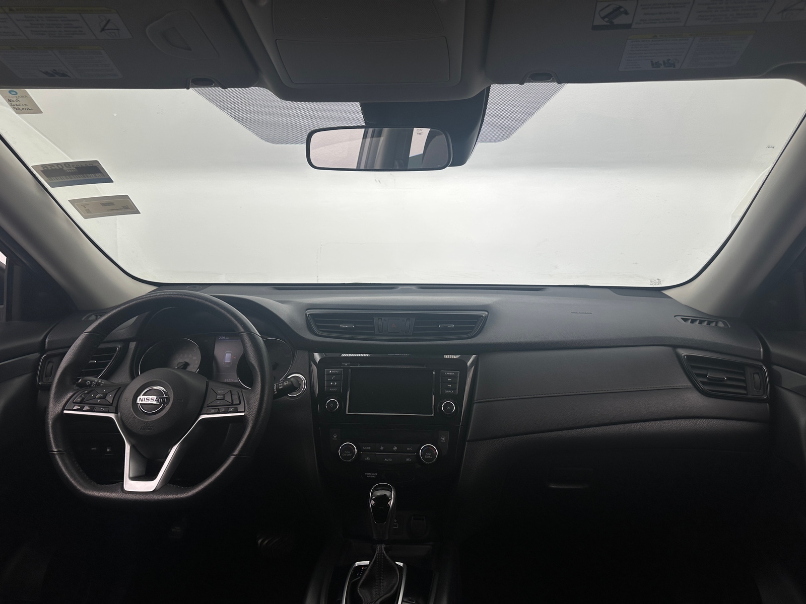 Thumbnail: 2019 Nissan Rogue - 3