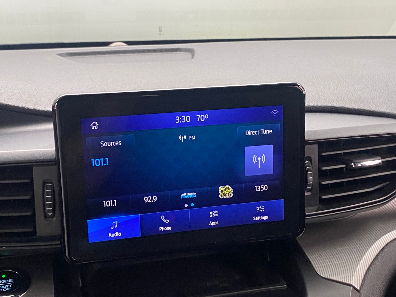 Thumbnail: 2020 Ford Explorer - 4