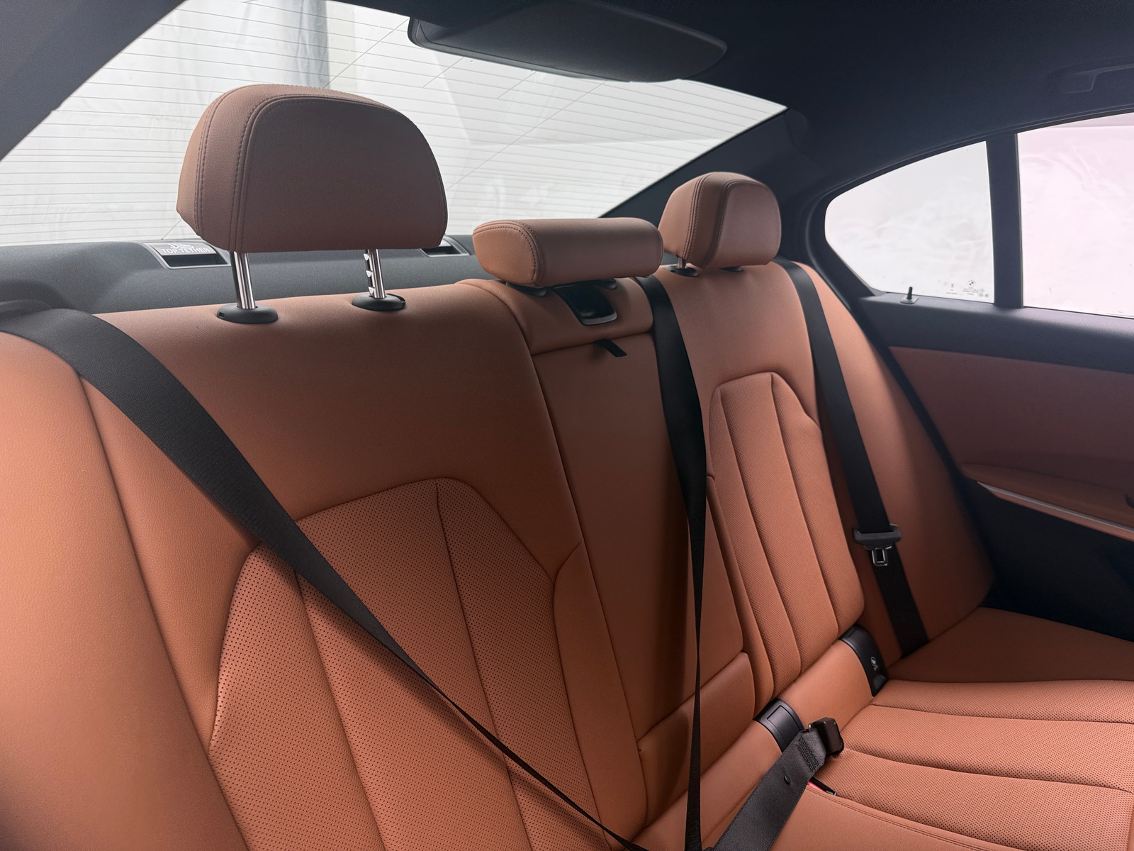 Thumbnail: 2025 BMW 3 Series - 6