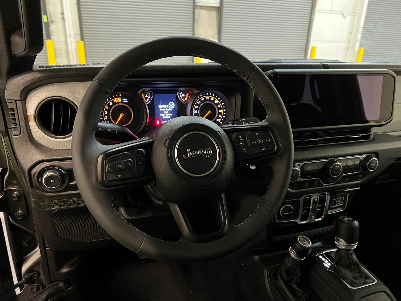 Thumbnail: 2025 Jeep Wrangler - 5