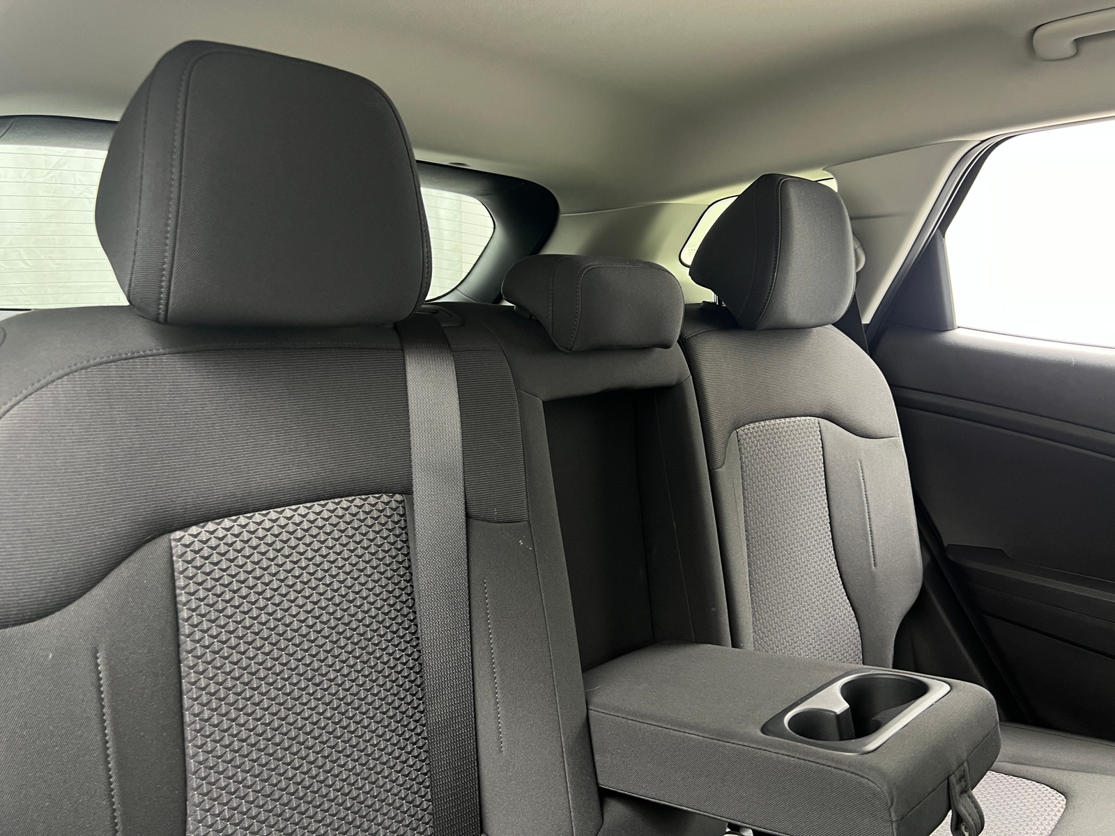 Thumbnail: 2025 Kia Sportage - 6