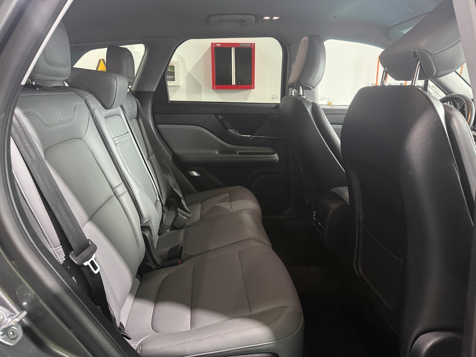 Thumbnail: 2021 Lincoln Corsair - 5