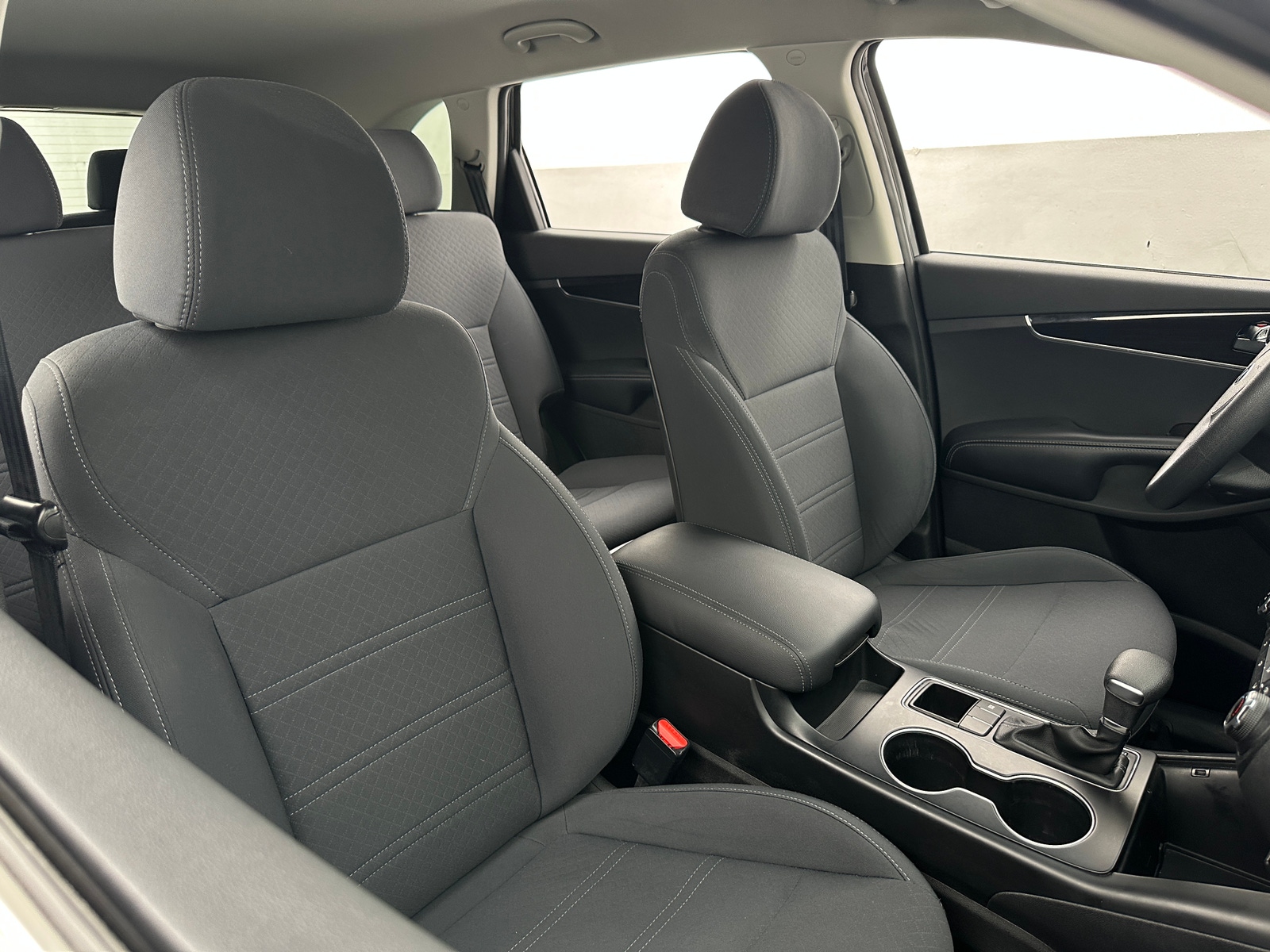 Thumbnail: 2019 Kia Sorento - 2