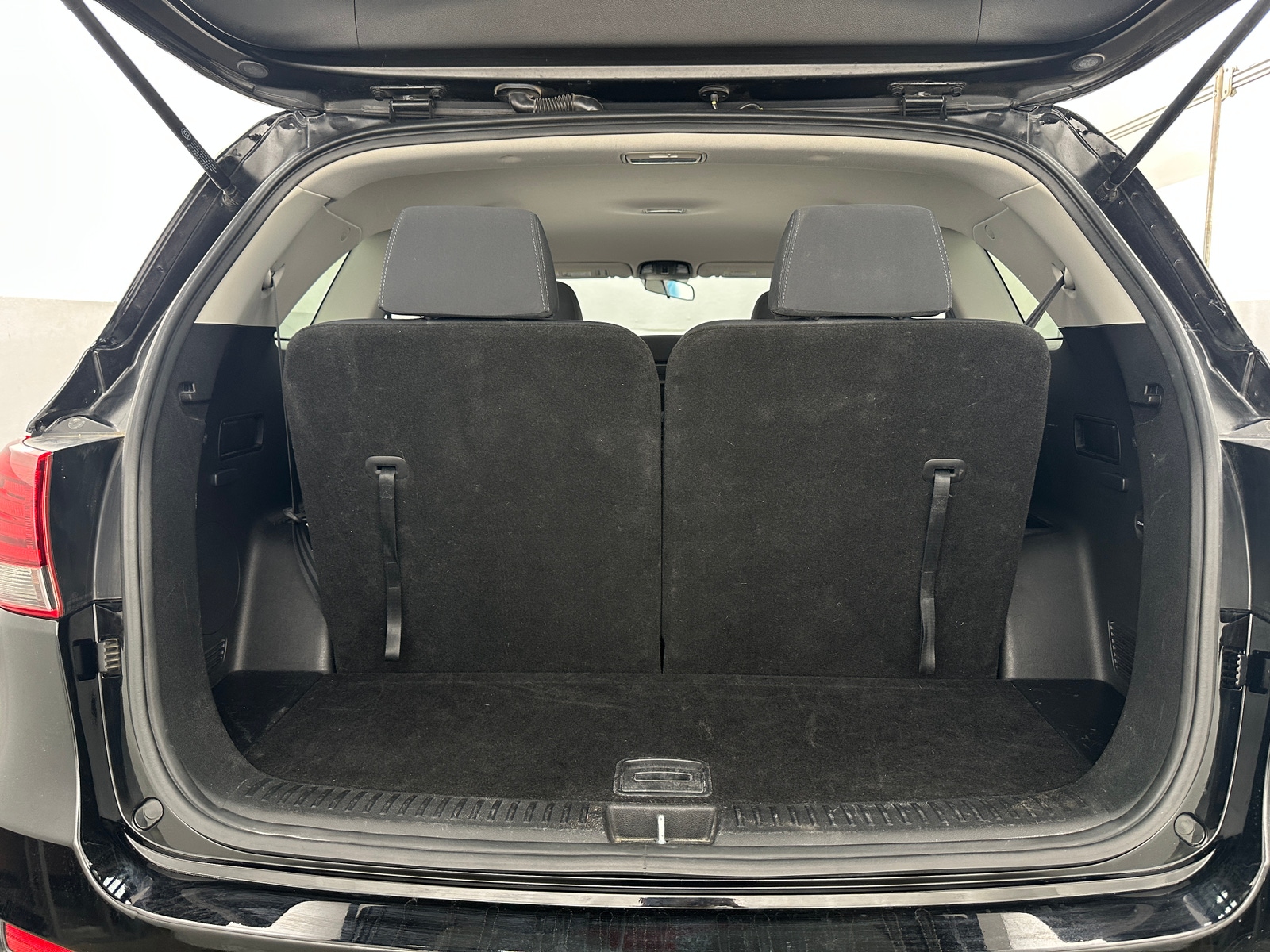 Thumbnail: 2019 Kia Sorento - 7