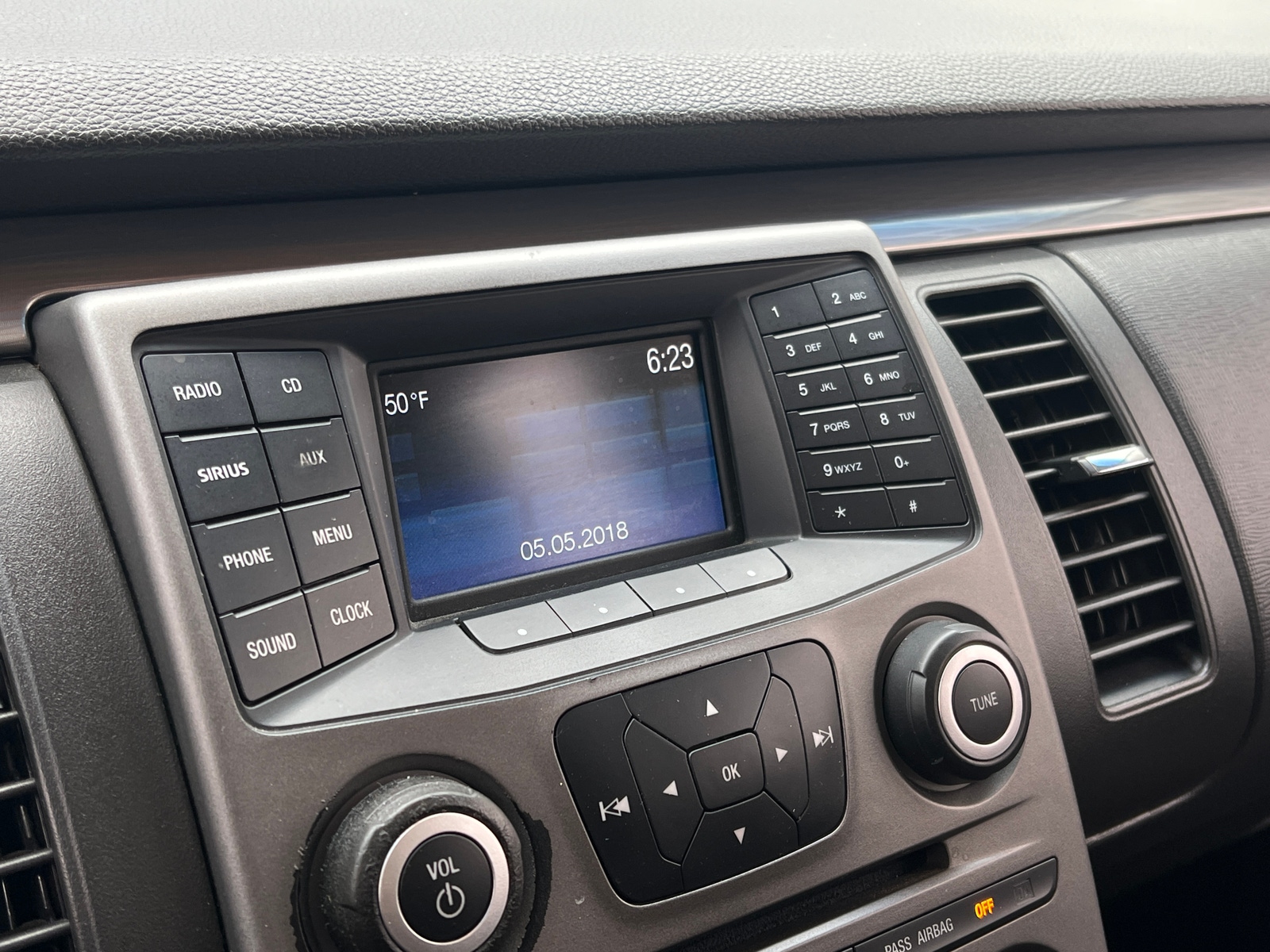 Thumbnail: 2019 Ford Flex - 4