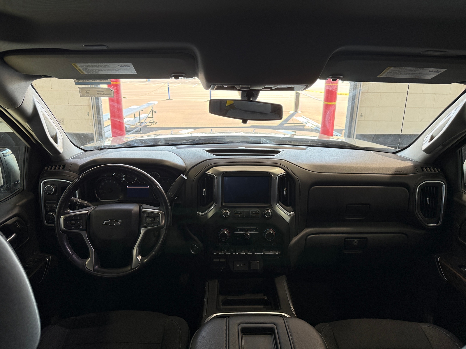 Thumbnail: 2019 Chevrolet Silverado 1500 - 3