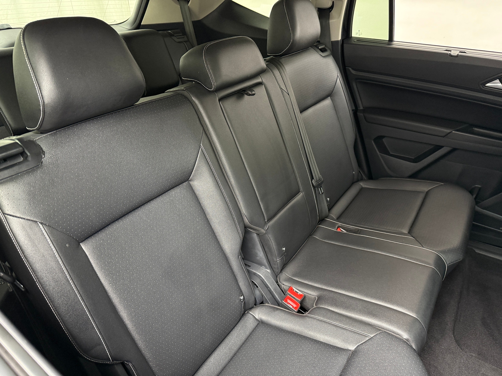 Thumbnail: 2021 Volkswagen Atlas - 5