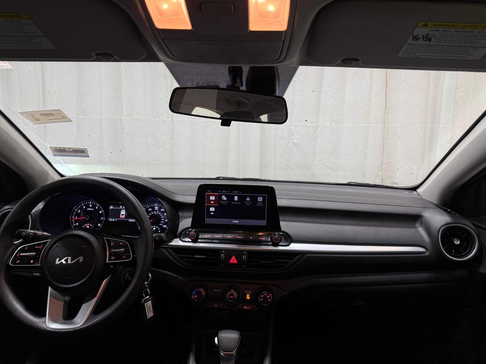 Thumbnail: 2024 Kia Forte - 3