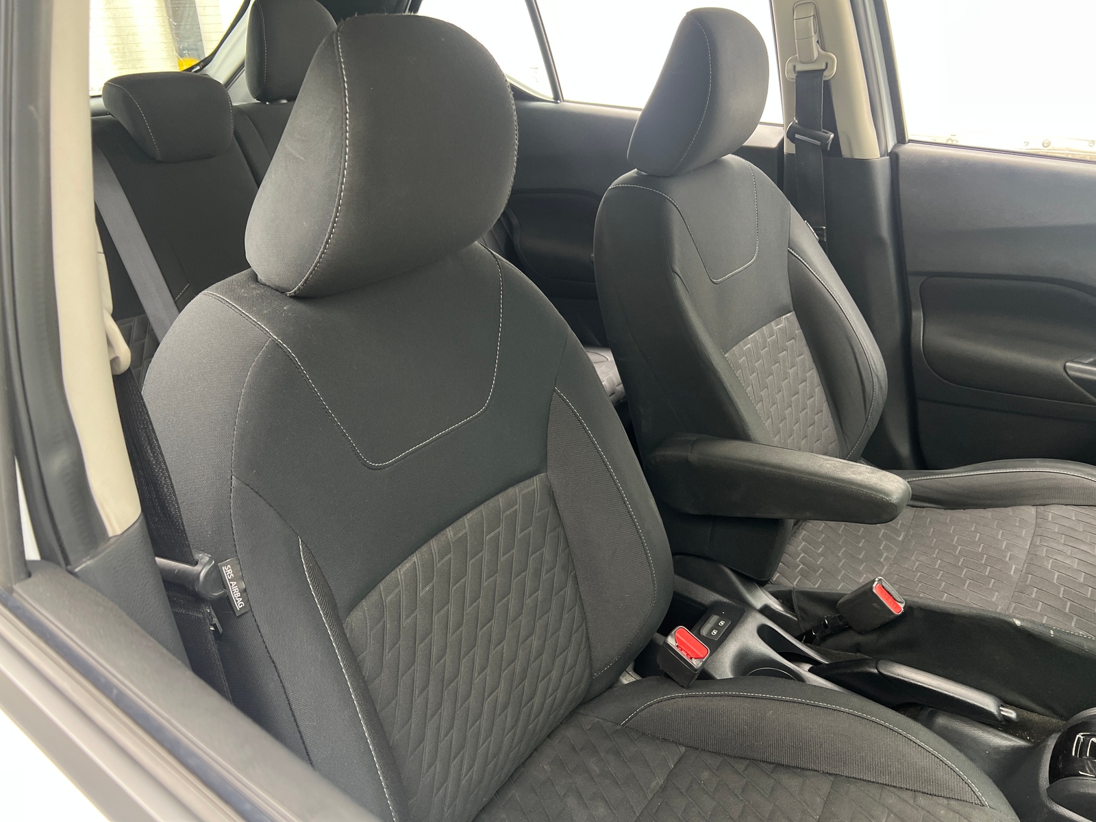 Thumbnail: 2022 Nissan Kicks - 2