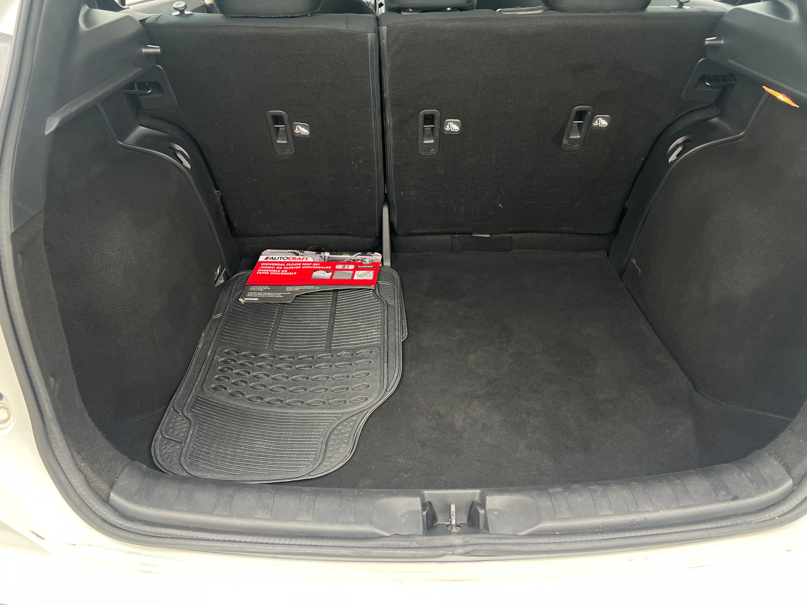 Thumbnail: 2022 Nissan Kicks - 7