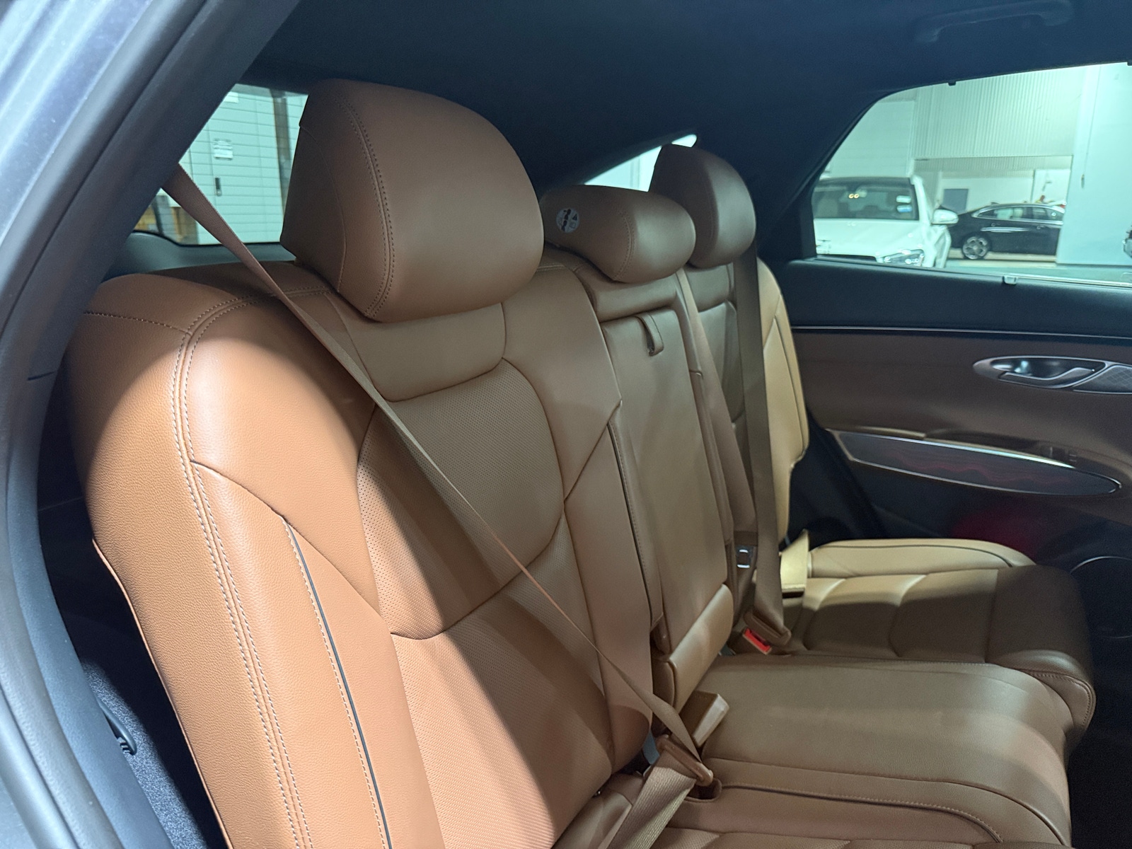 Thumbnail: 2022 Genesis GV70 - 6