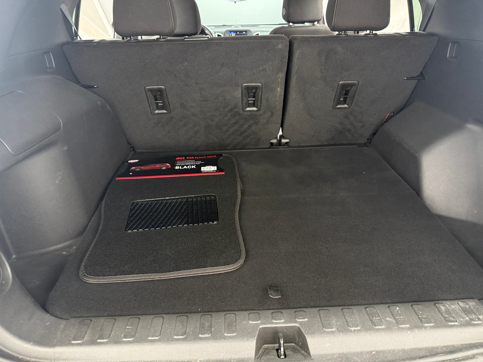 Thumbnail: 2024 Chevrolet Equinox - 7