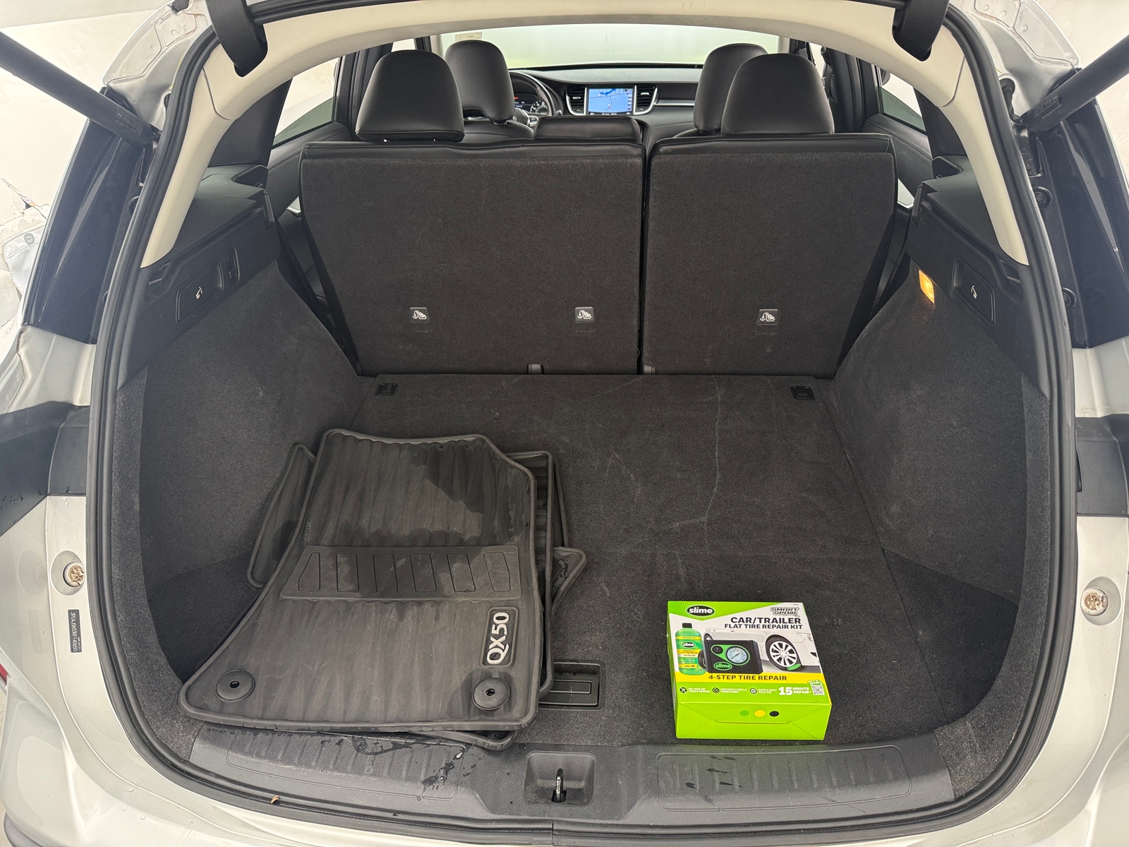 Thumbnail: 2019 INFINITI QX50 - 6