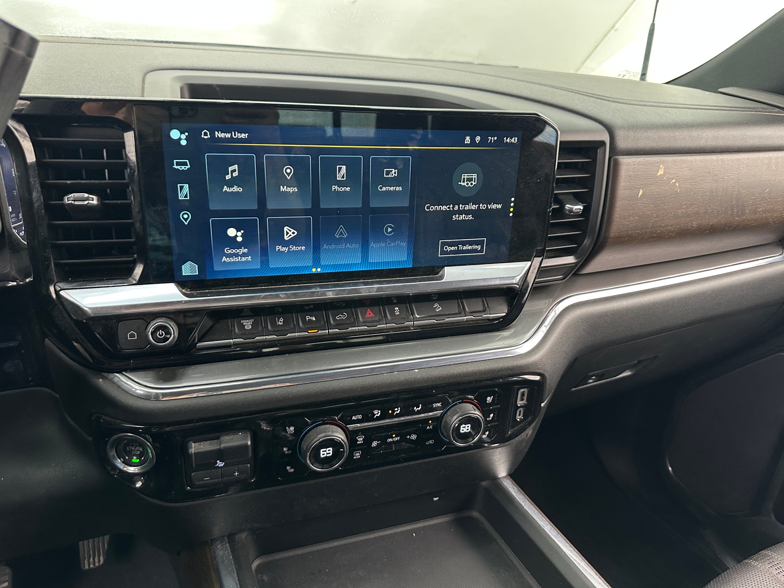 Thumbnail: 2024 Chevrolet Silverado 2500 - 3