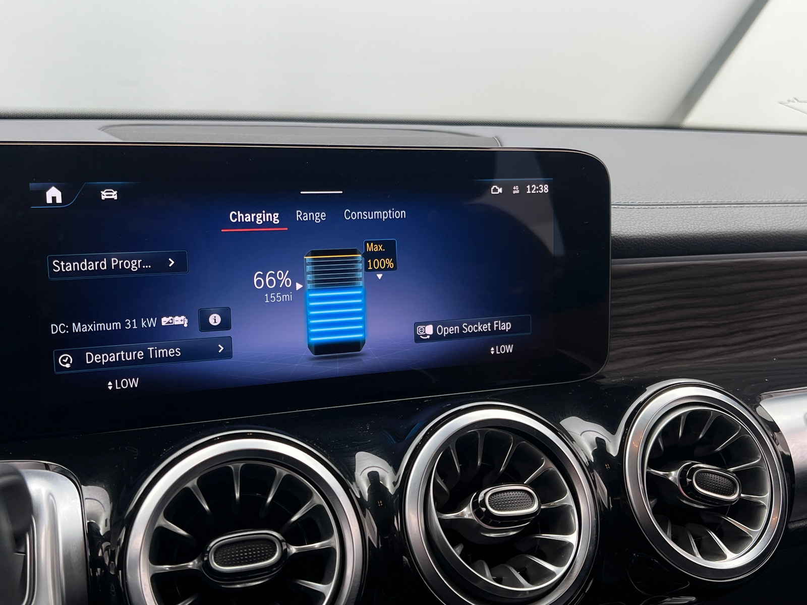 Thumbnail: 2025 Mercedes-Benz EQB - 3