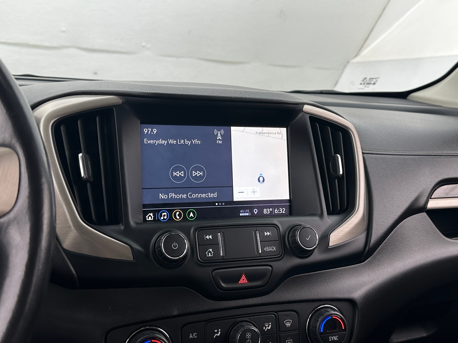 Thumbnail: 2020 GMC Terrain - 3