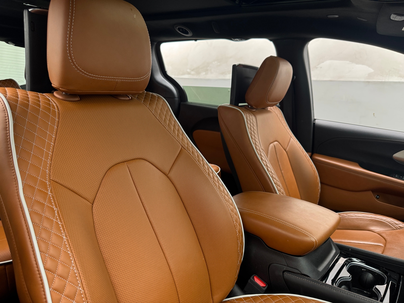 Thumbnail: 2024 Chrysler Pacifica - 2