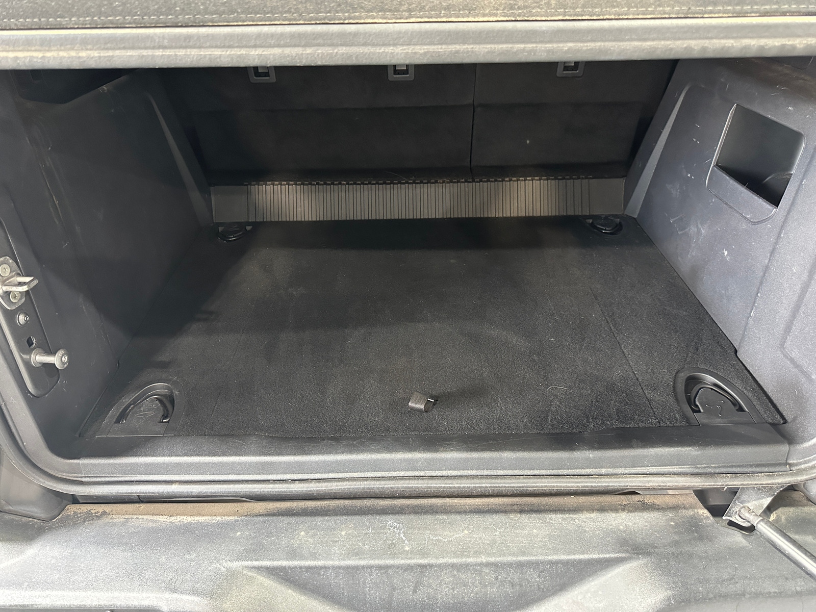 Thumbnail: 2021 Ford Bronco - 7