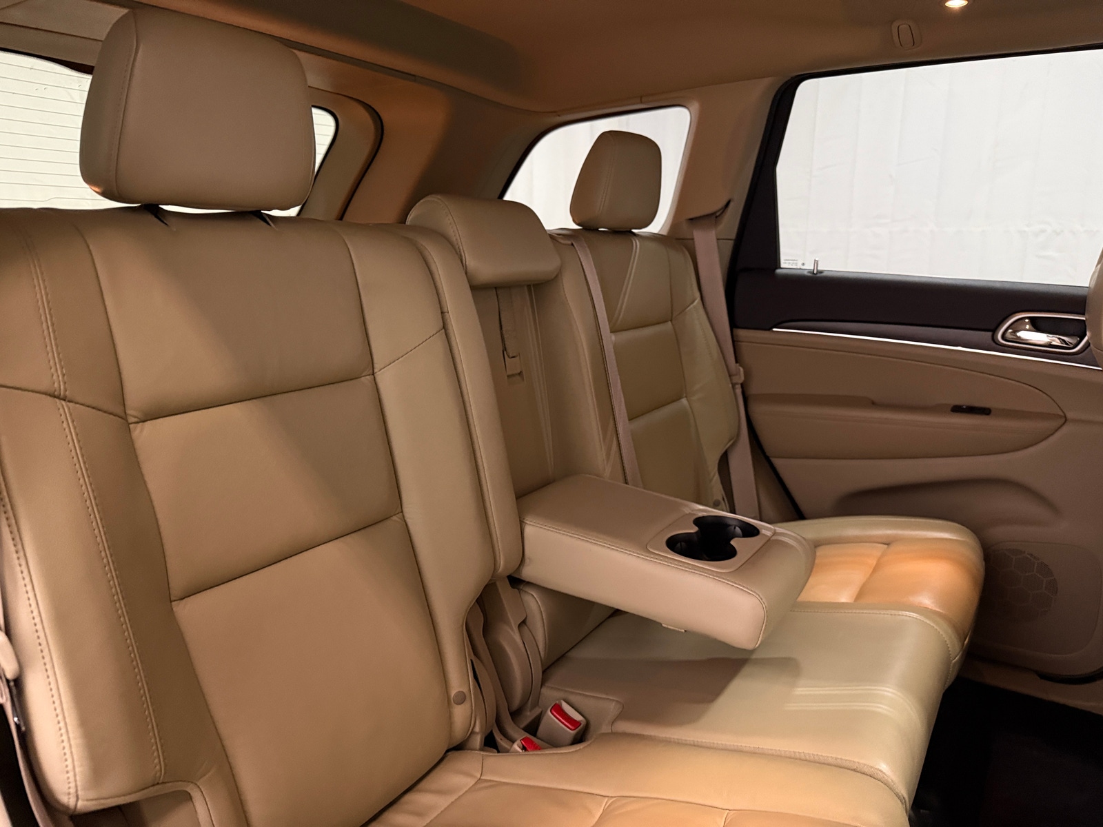 Thumbnail: 2018 Jeep Grand Cherokee - 6