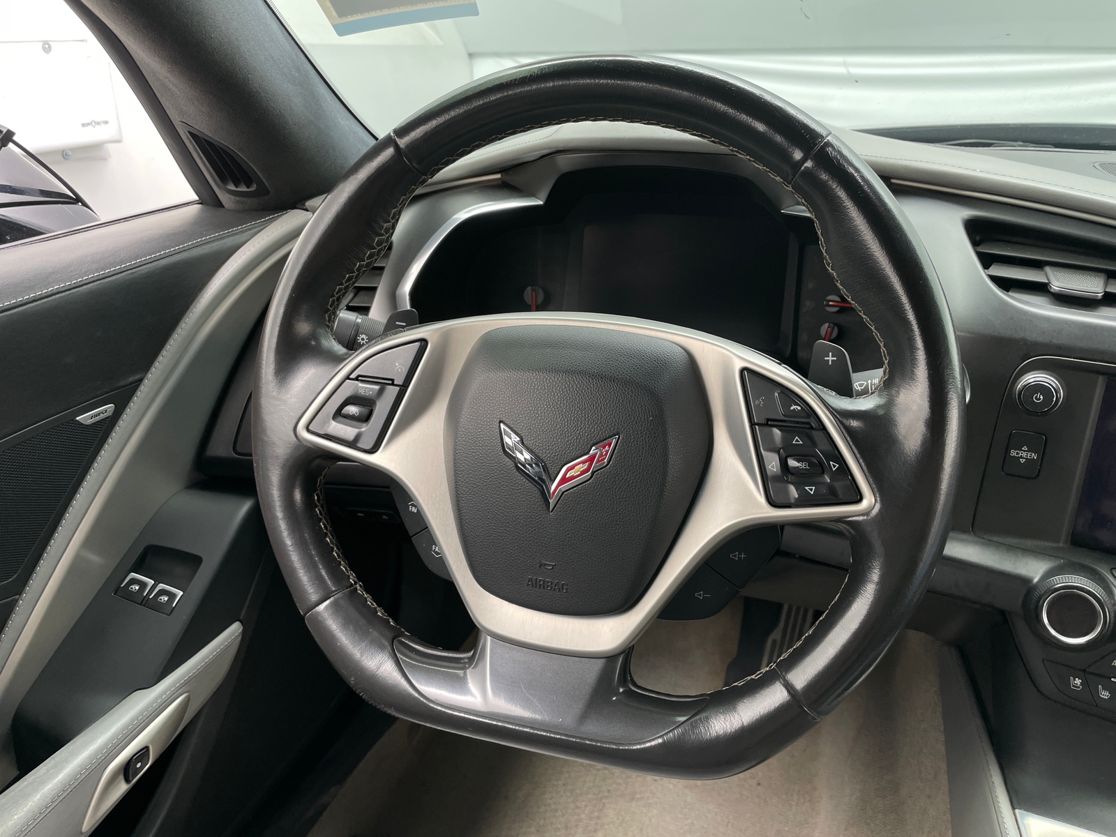 Thumbnail: 2016 Chevrolet Corvette - 3