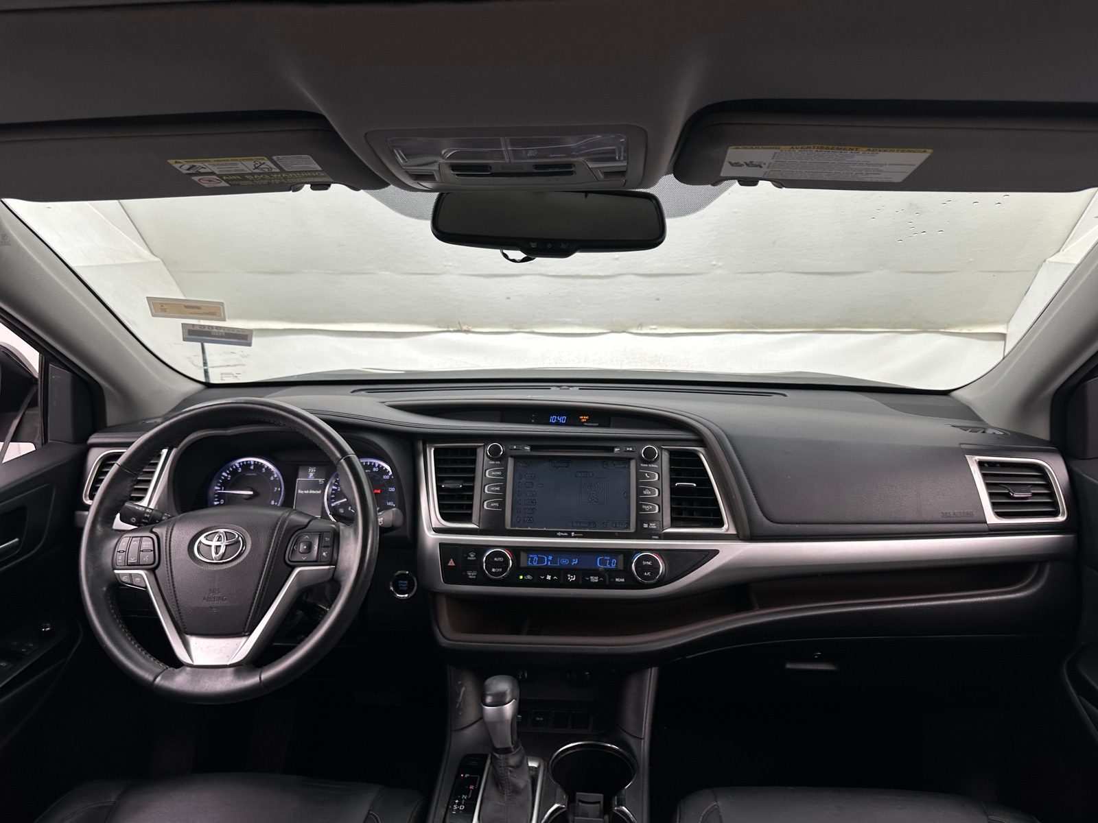 Thumbnail: 2014 Toyota Highlander - 2