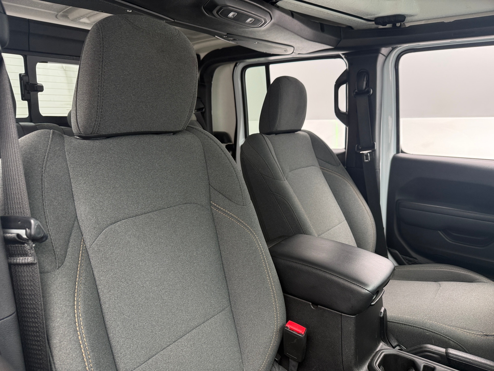 Thumbnail: 2025 Jeep Gladiator - 2