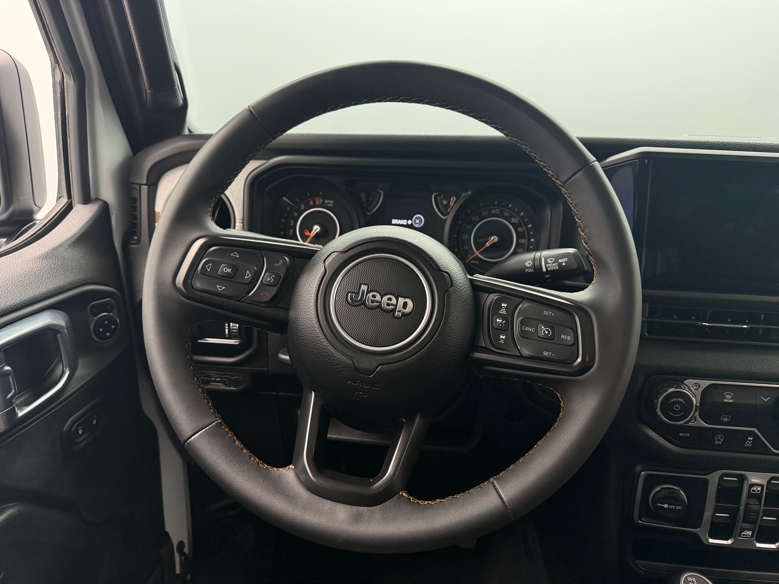 Thumbnail: 2025 Jeep Gladiator - 5