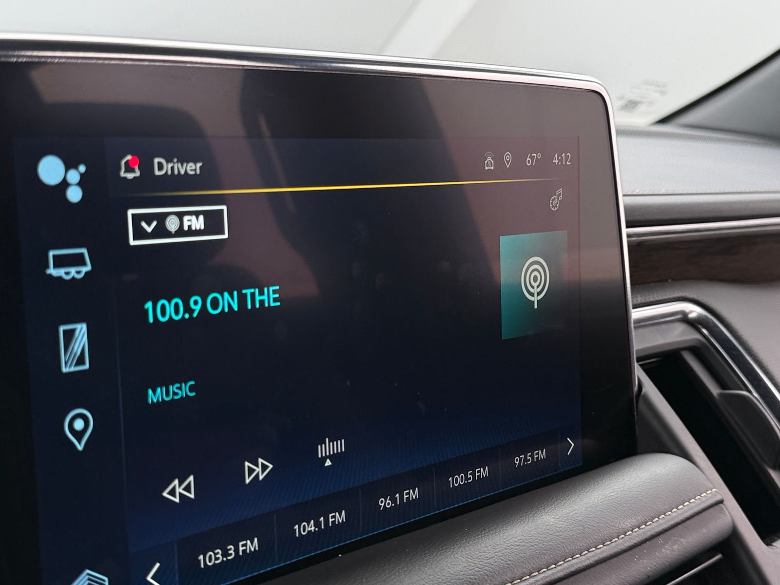 Thumbnail: 2023 Chevrolet Suburban - 3