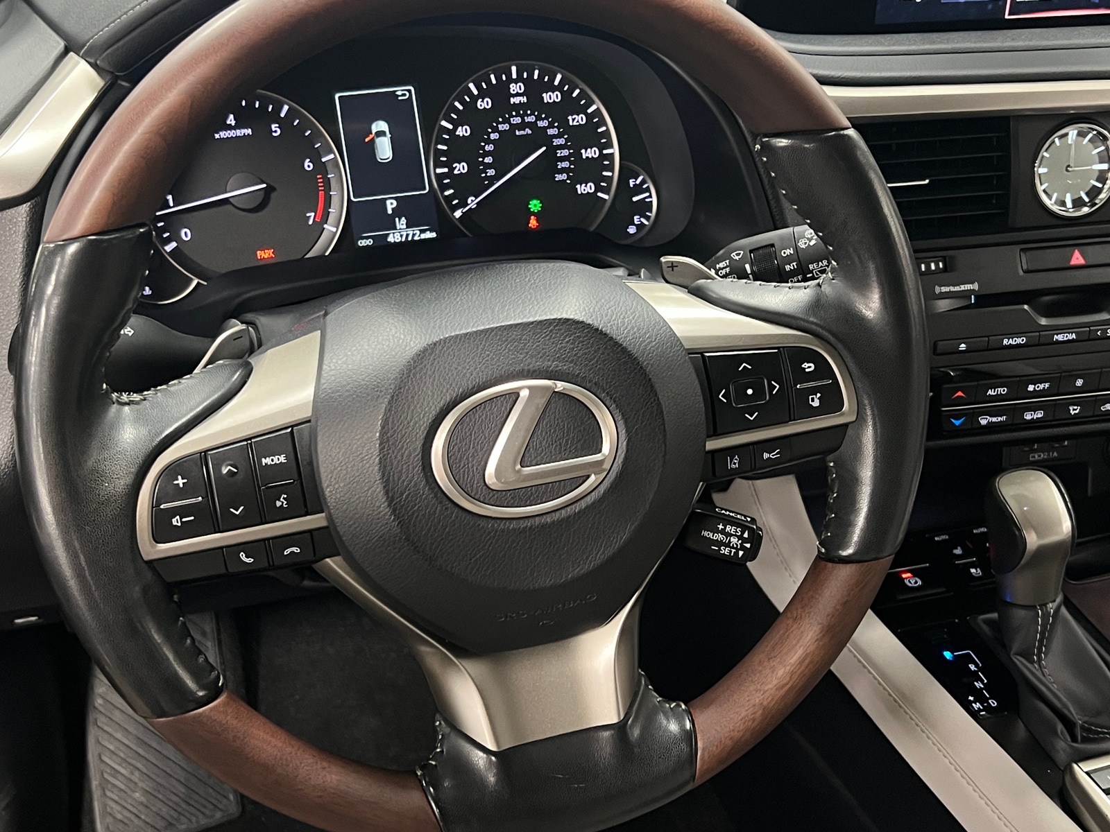 Thumbnail: 2020 Lexus RX - 4