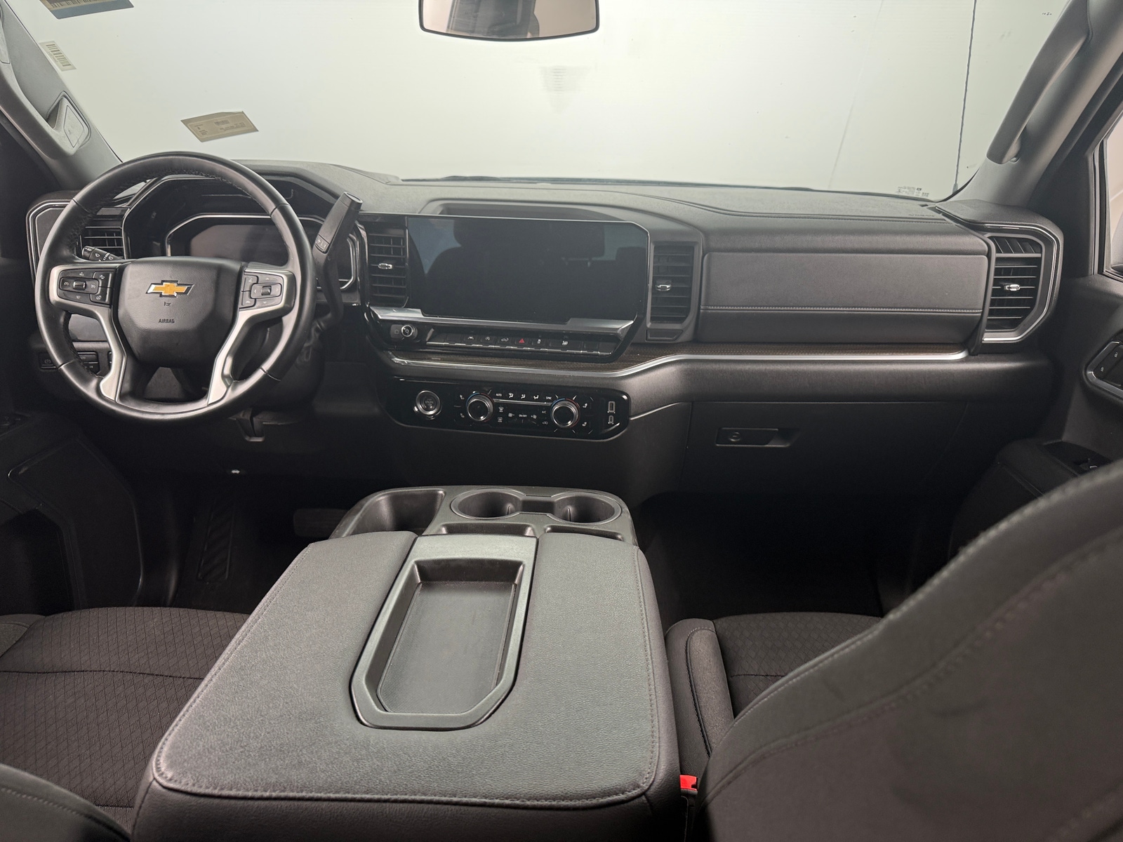 Thumbnail: 2023 Chevrolet Silverado 1500 - 3