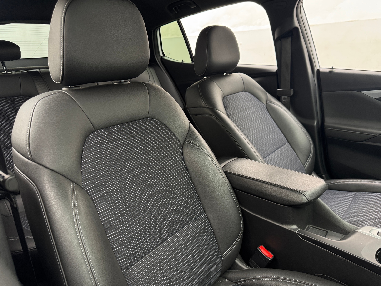 Thumbnail: 2025 Buick Envista - 2