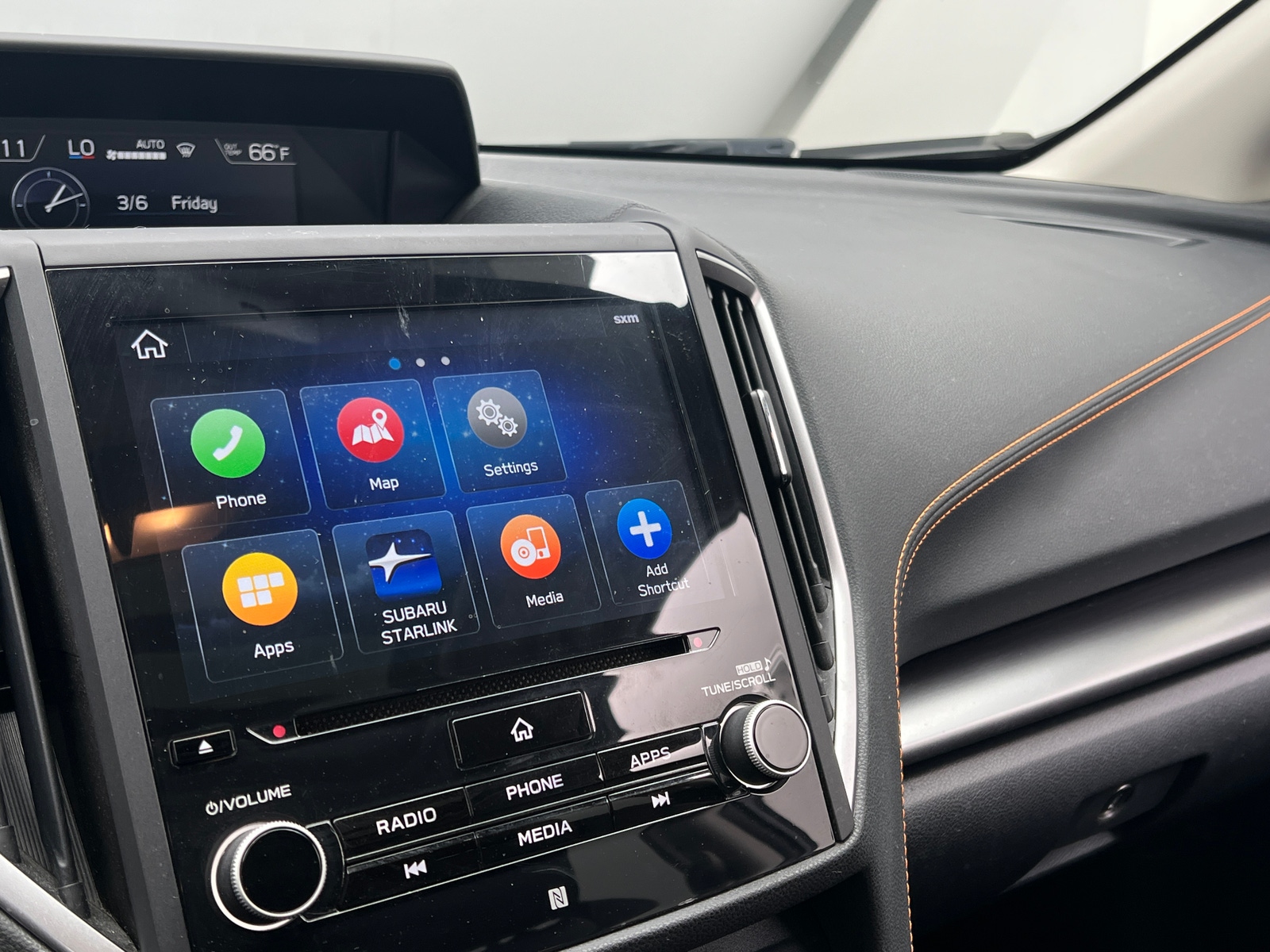 Thumbnail: 2019 Subaru Crosstrek - 3