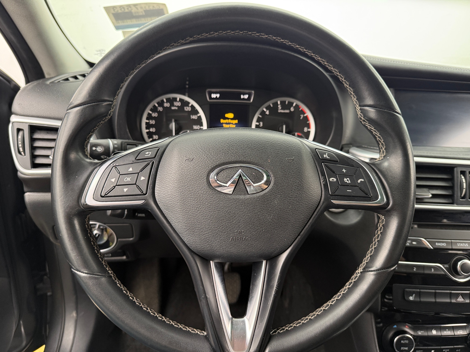 Thumbnail: 2019 INFINITI QX30 - 4