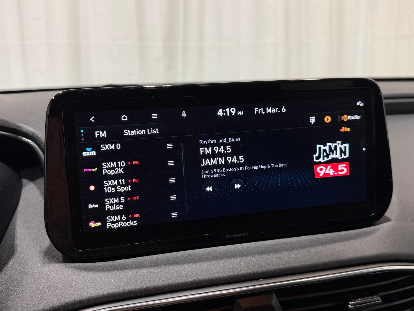 Thumbnail: 2023 Hyundai Santa Fe - 4