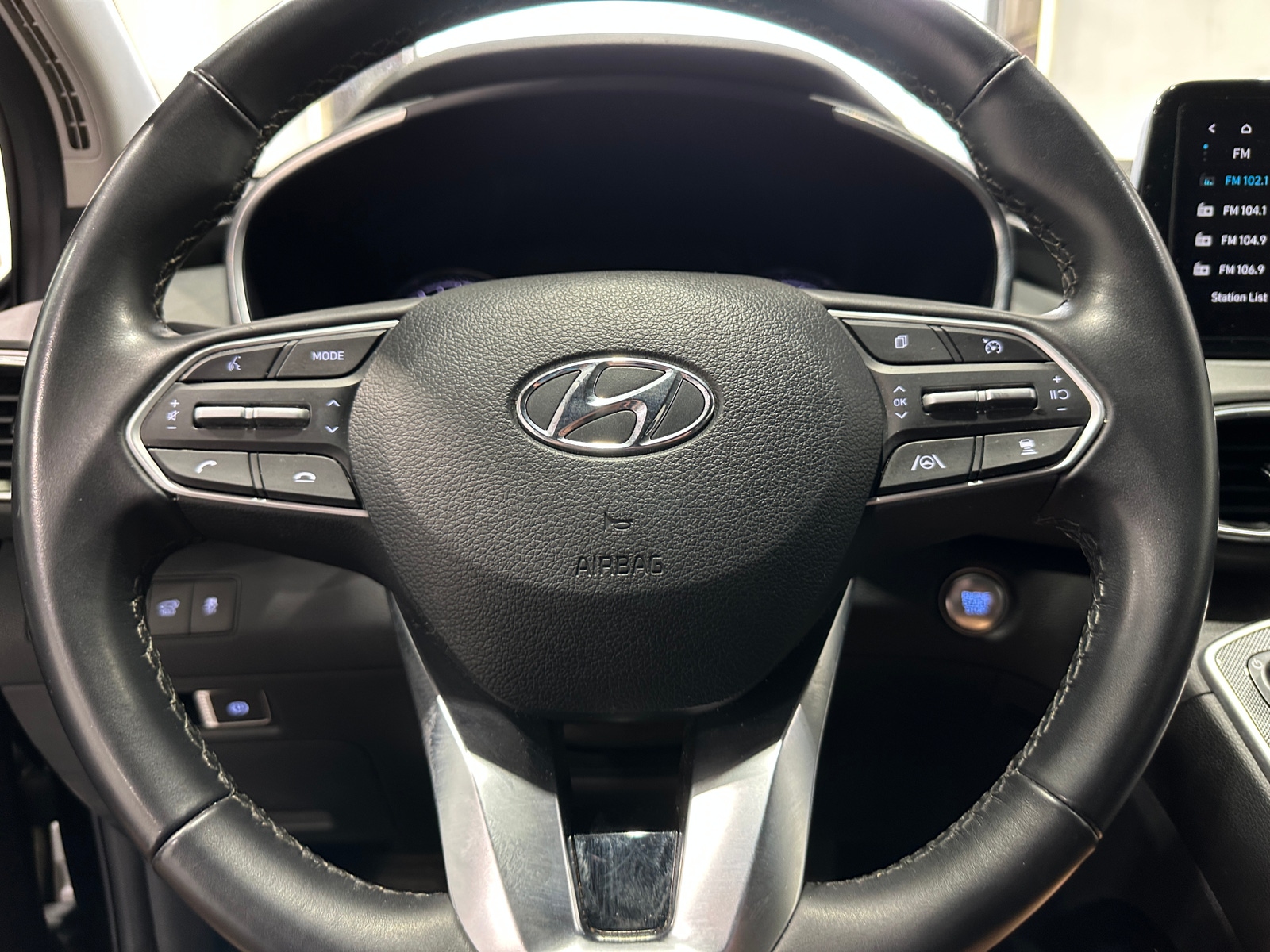 Thumbnail: 2023 Hyundai Santa Fe - 5