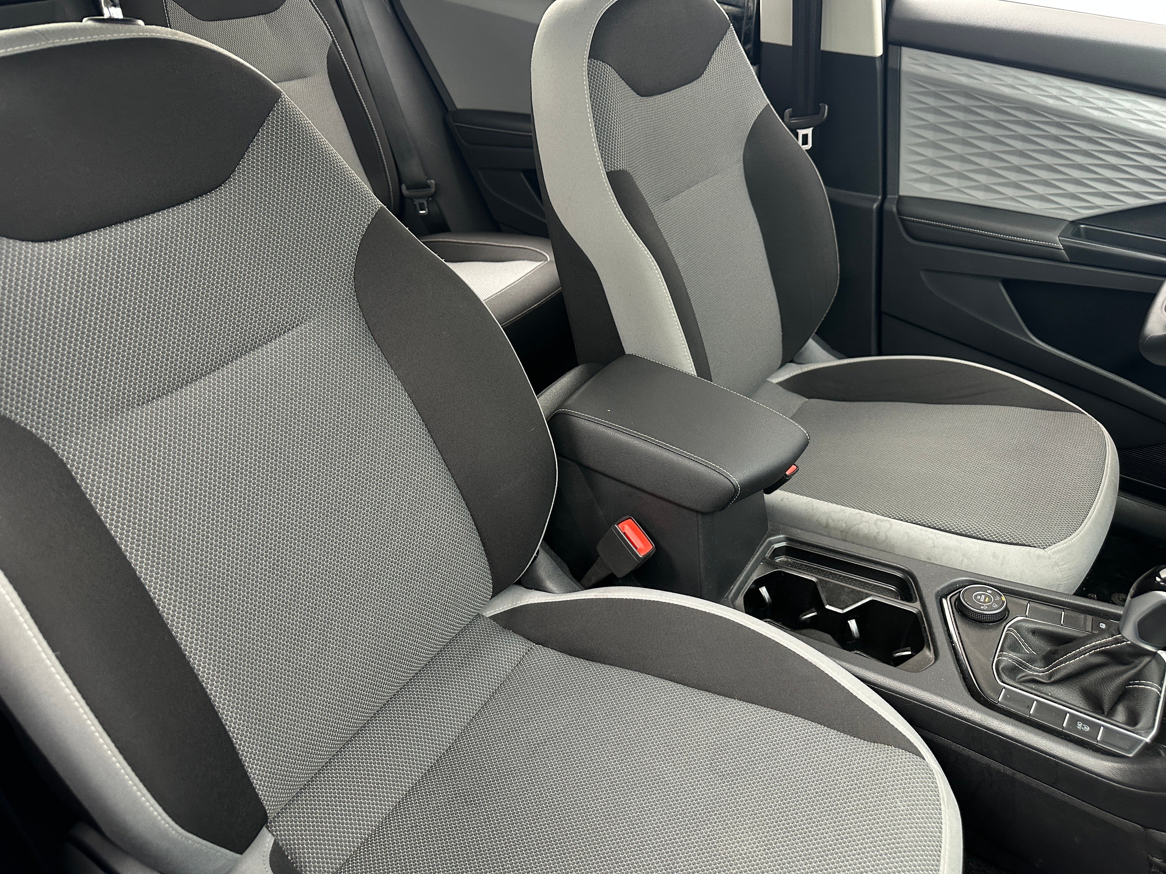 2024 Volkswagen Taos