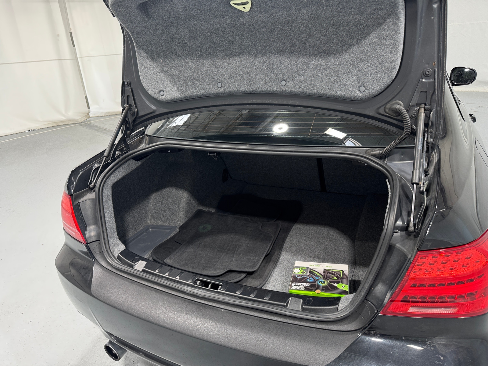 Thumbnail: 2012 BMW 3 Series - 4